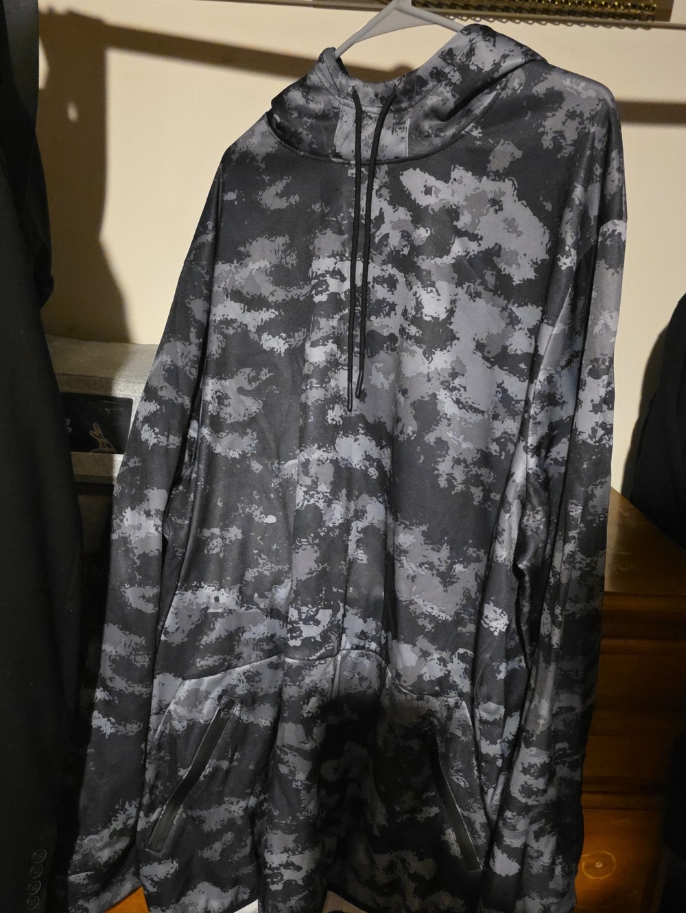Xersion Black & Gray Camo Hooded Pullover